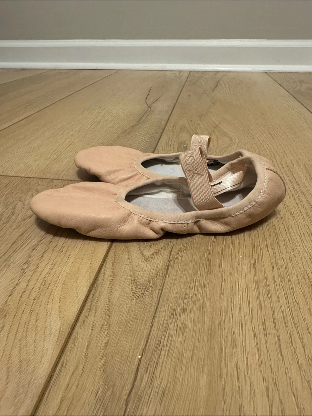 Capezio Kids Ballet Shoes in Peach